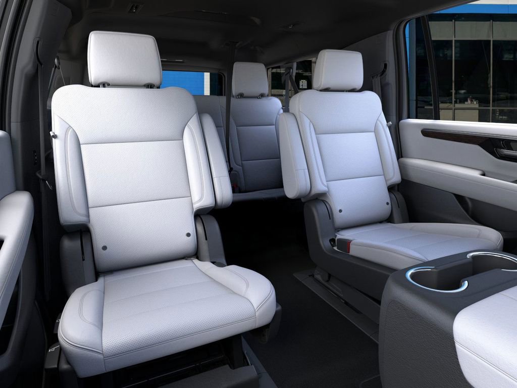 New 2026 Chevrolet Suburban Premier RWD image 17