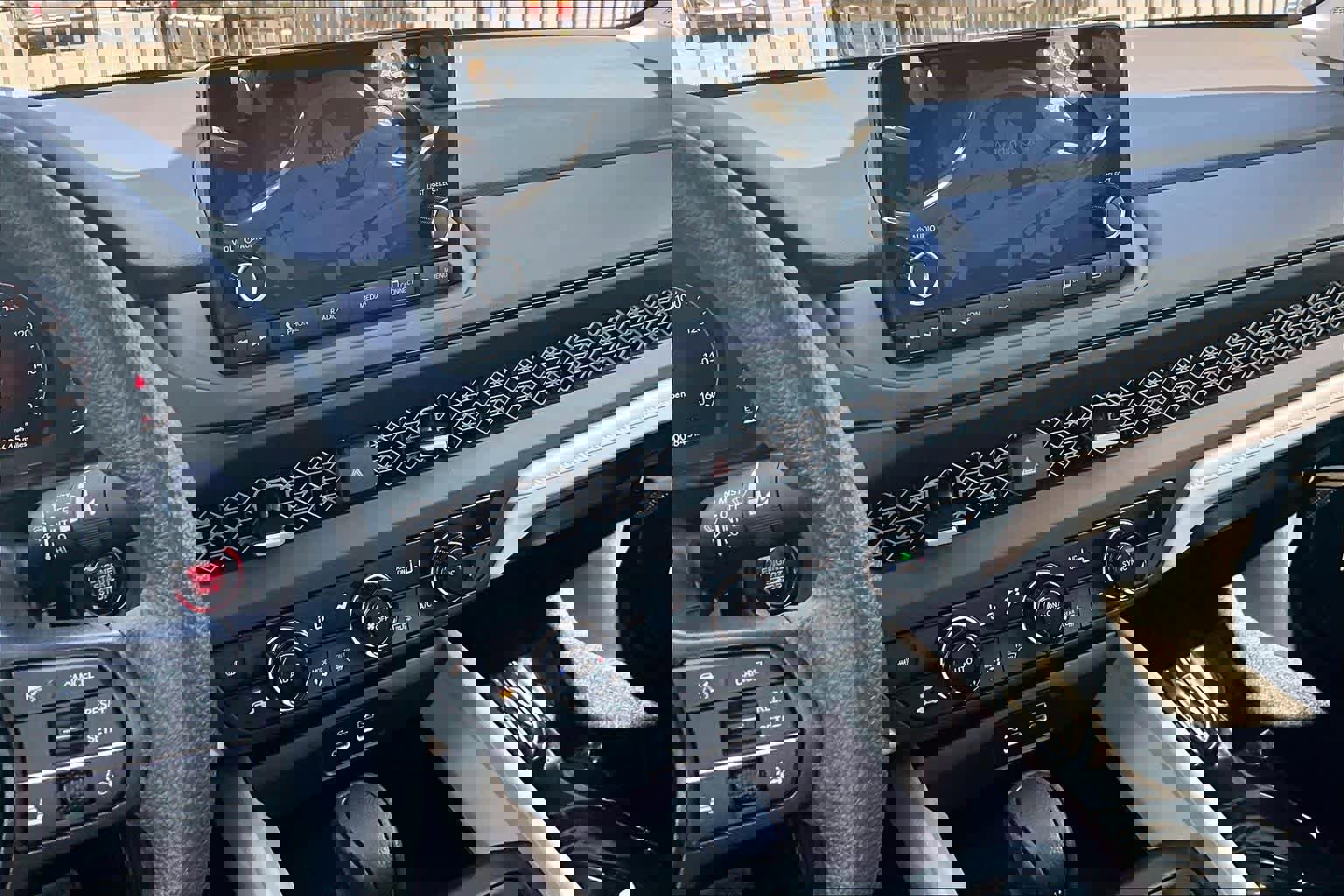 Used 2025 Honda Accord SE image 6