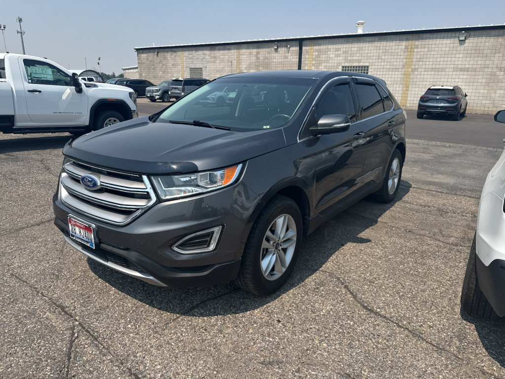 Used 2017 Ford Edge SEL w/ Cargo Accessory Package AWD/4WD image 2