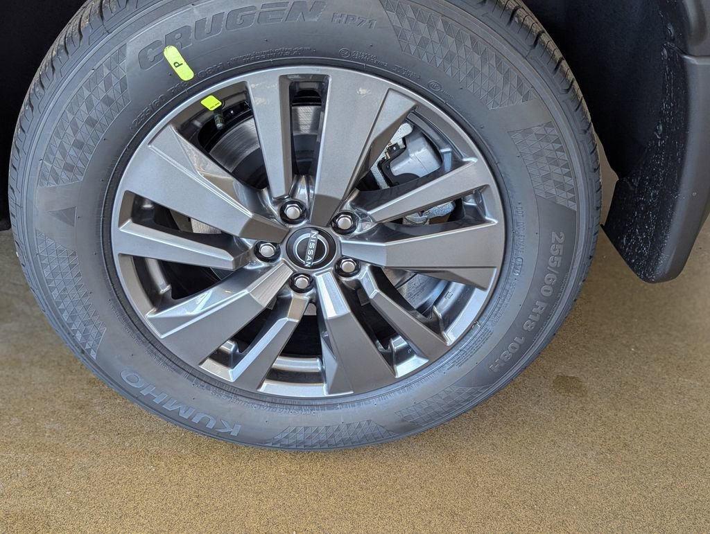 New 2026 Nissan Pathfinder SV image 9