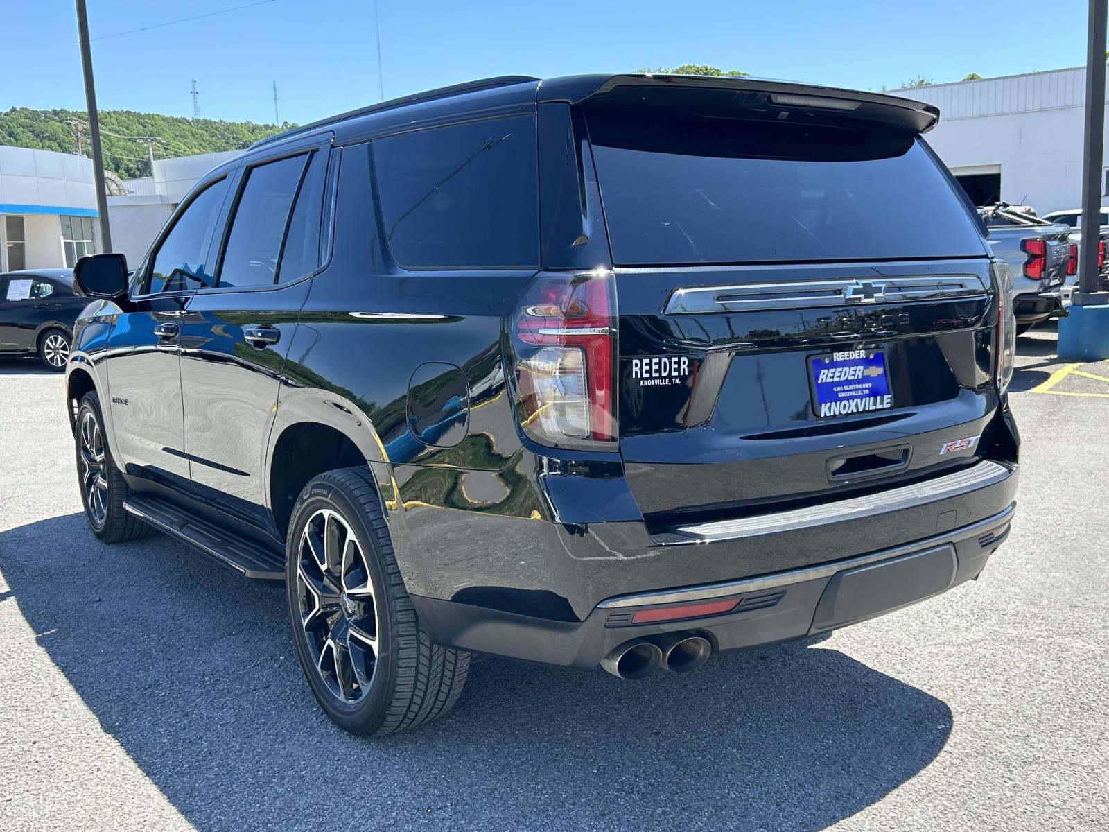 Used 2022 Chevrolet Tahoe RST w/ Sport Performance Package AWD/4WD image 5