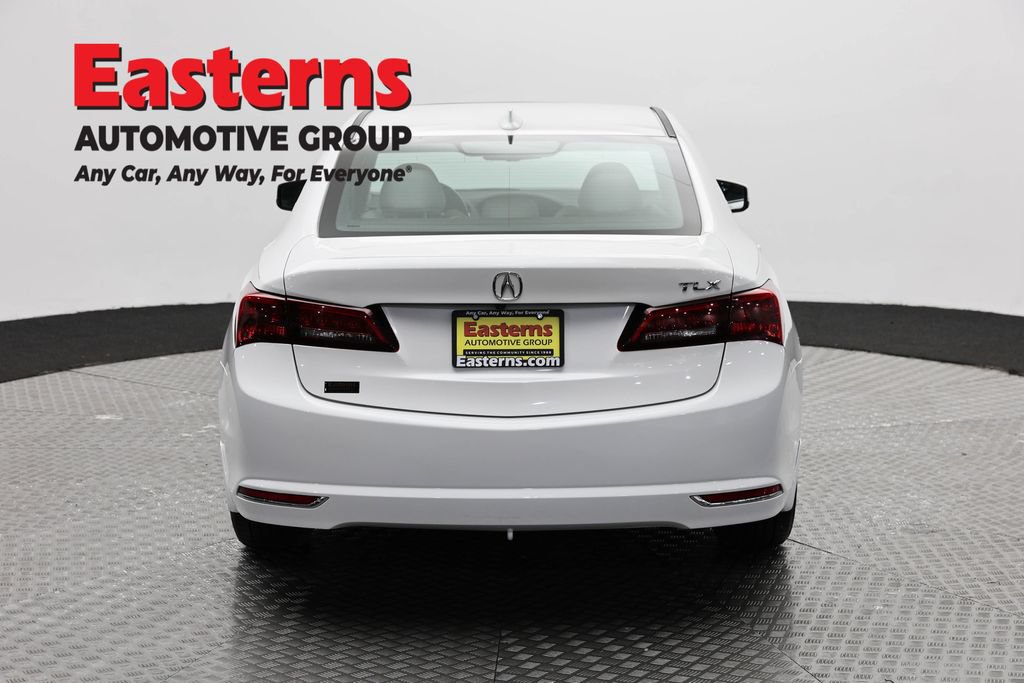 Used 2017 Acura TLX FWD image 6