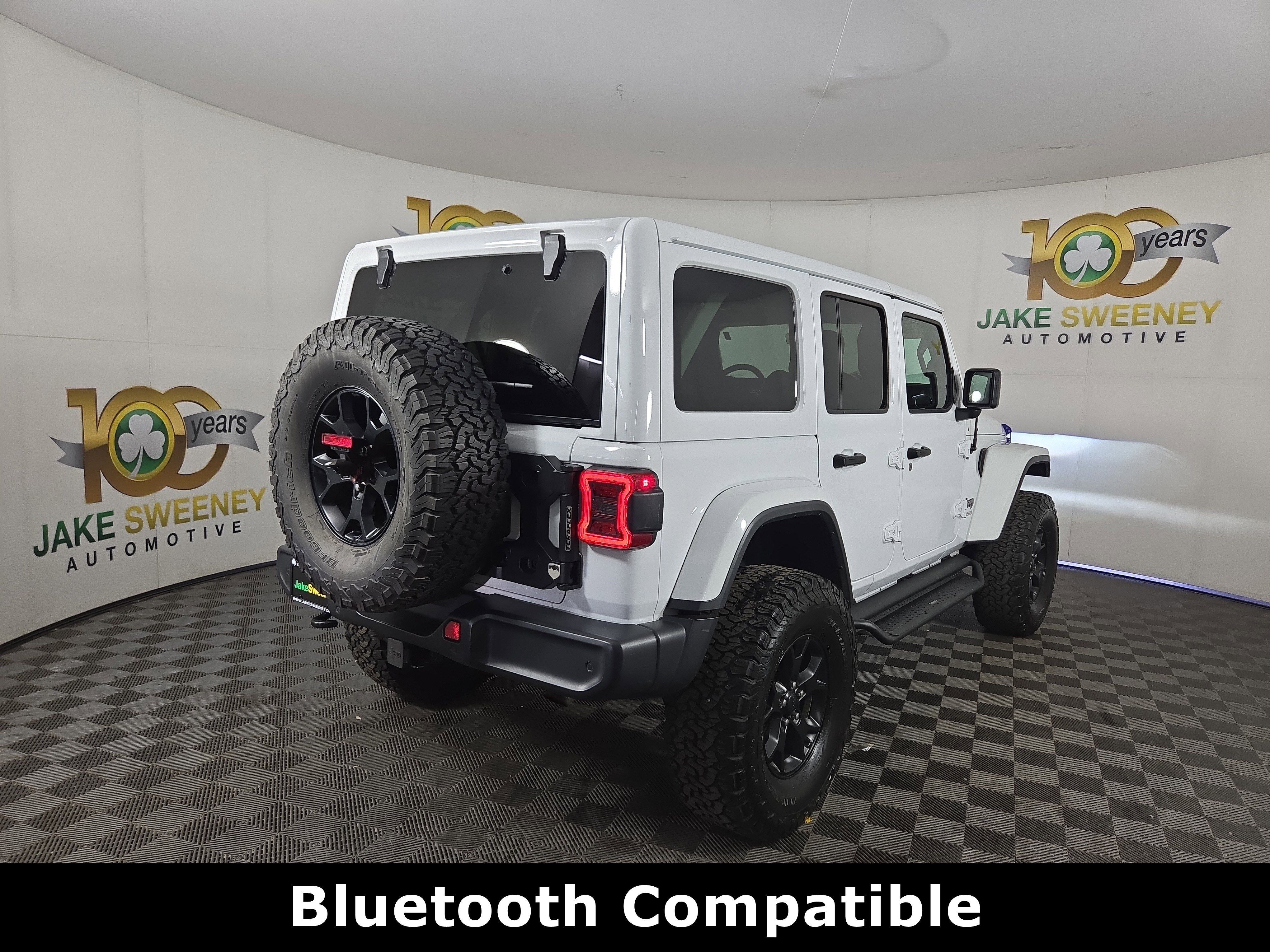 Used 2018 Jeep Wrangler Unlimited Sahara w/ Quick Order Package 24M Moab image 10