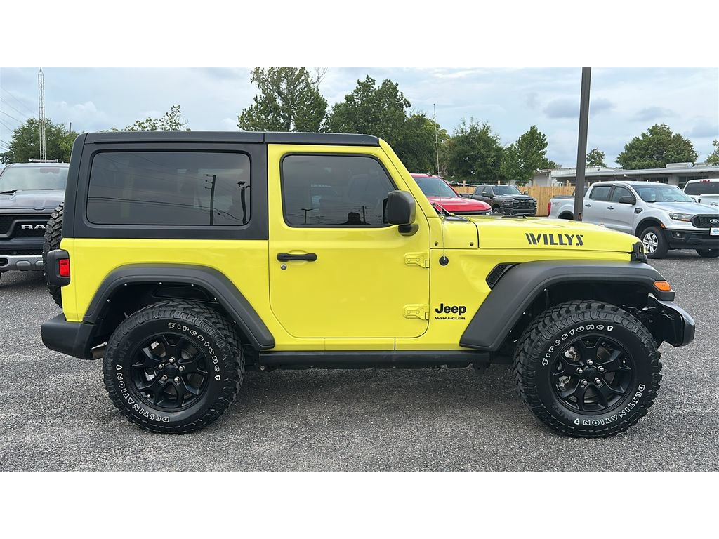 Used 2022 Jeep Wrangler Sport AWD/4WD image 7