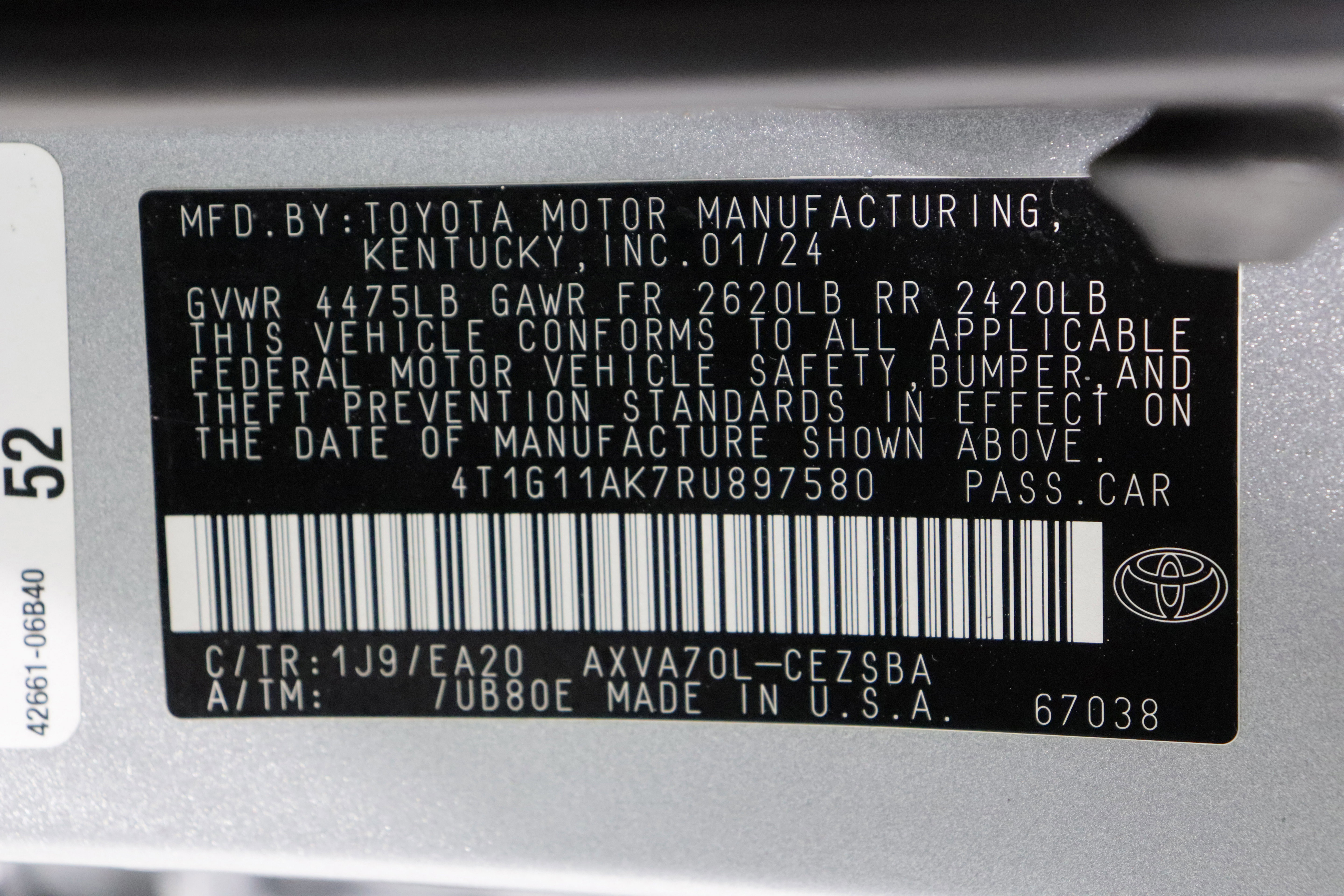 Used 2024 Toyota Camry SE image 38