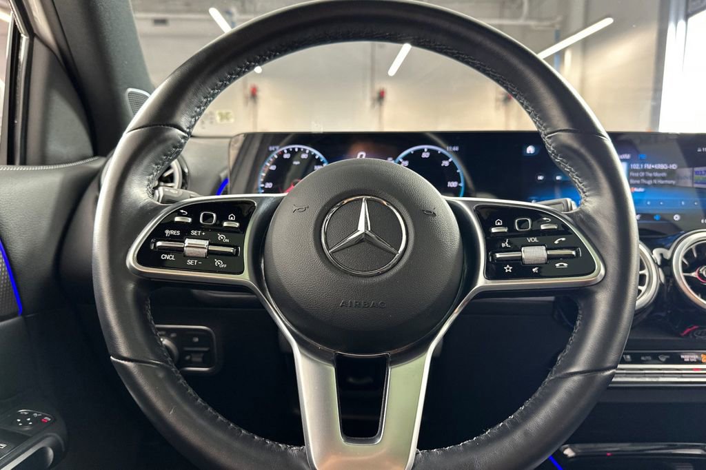 Certified 2023 Mercedes-Benz EQB 300 4MATIC image 29