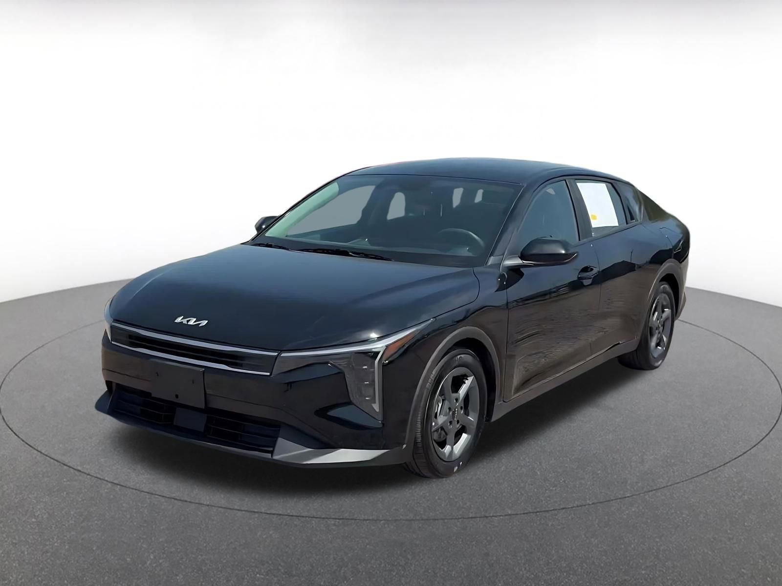 Used 2025 Kia K4 FWD image 5