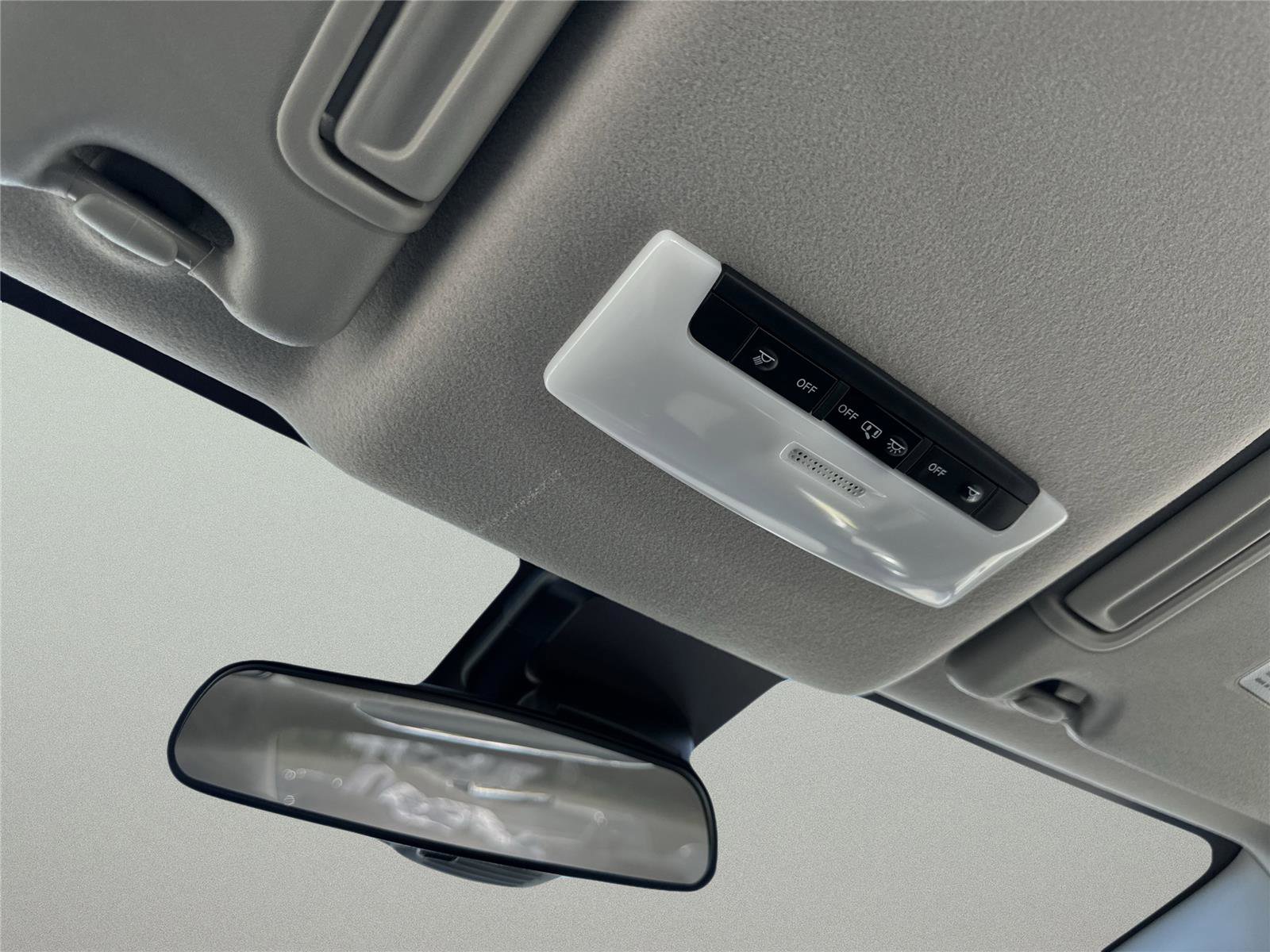 New 2025 Nissan Versa SV w/ Trunk Package image 25