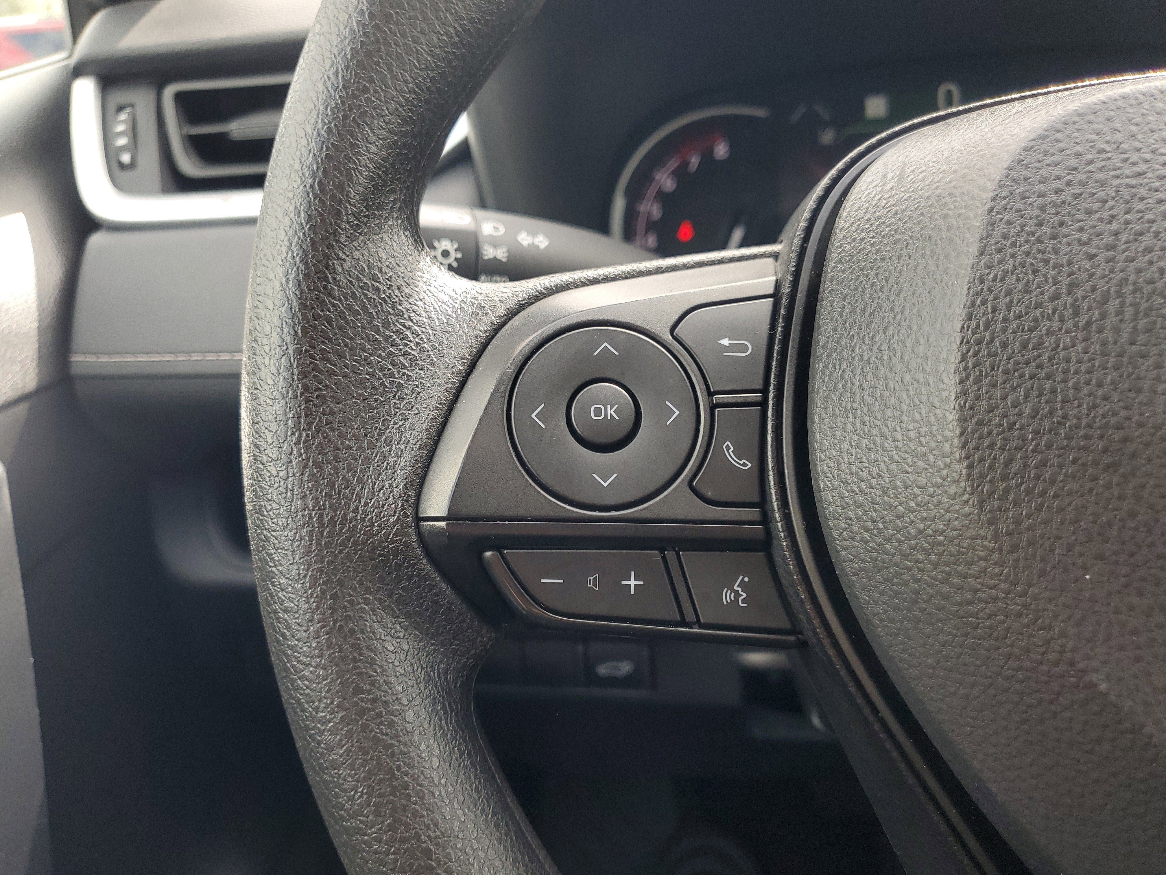 Certified 2025 Toyota RAV4 XLE w/ Convenience Package image 23