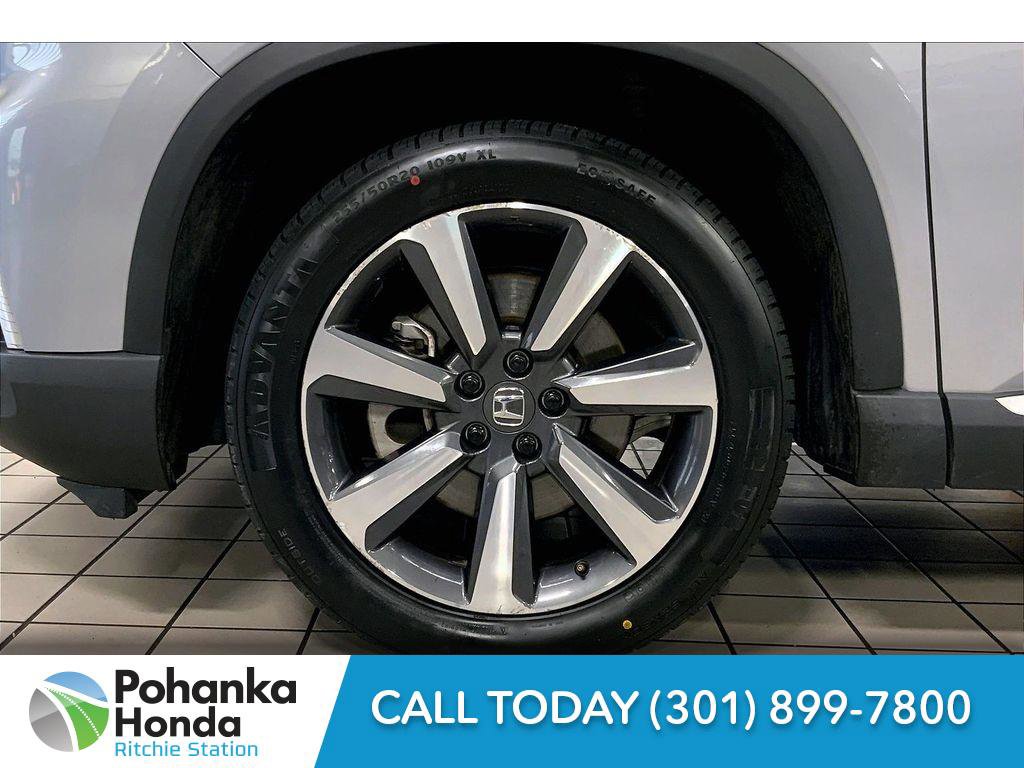 Used 2023 Honda Pilot Elite image 8