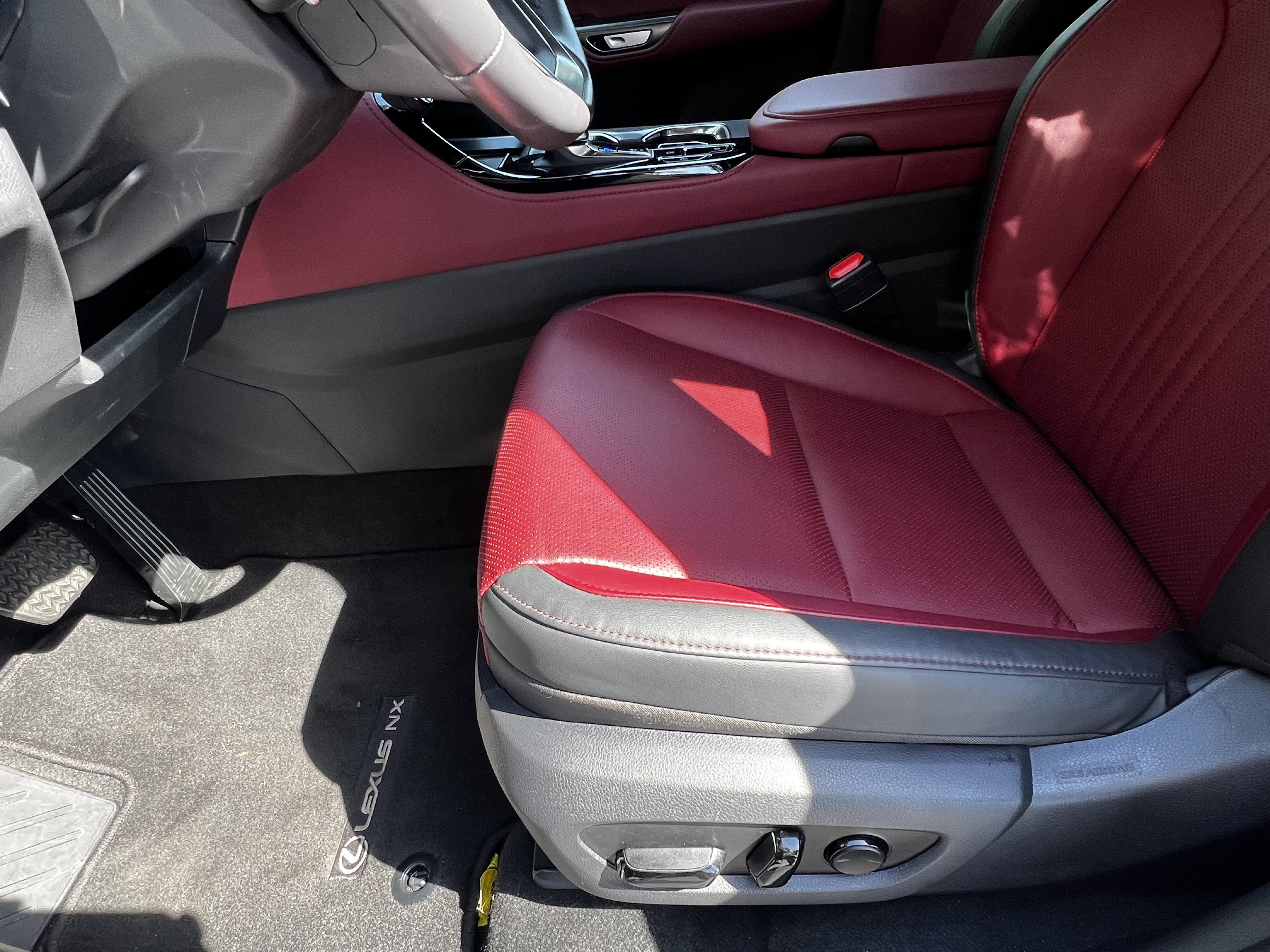 Certified 2025 Lexus NX 250 FWD image 16