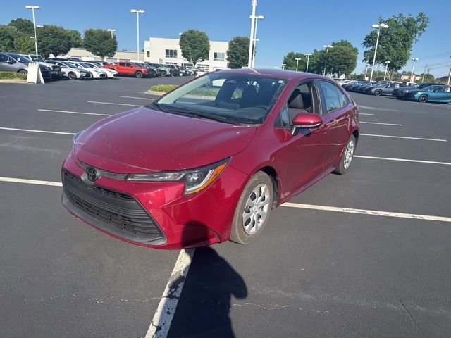 Used 2023 Toyota Corolla LE FWD image 9