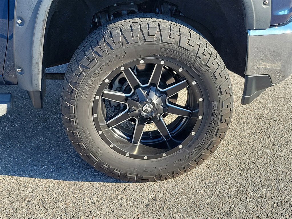 Used 2020 Chevrolet Silverado 3500 LTZ w/ LTZ Premium Package image 7