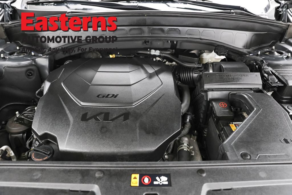 Used 2025 Kia Telluride S AWD/4WD image 7