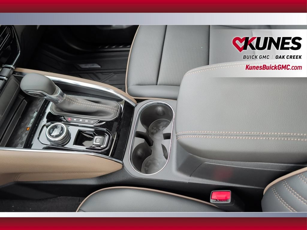 New 2026 GMC Canyon Denali AWD/4WD image 31