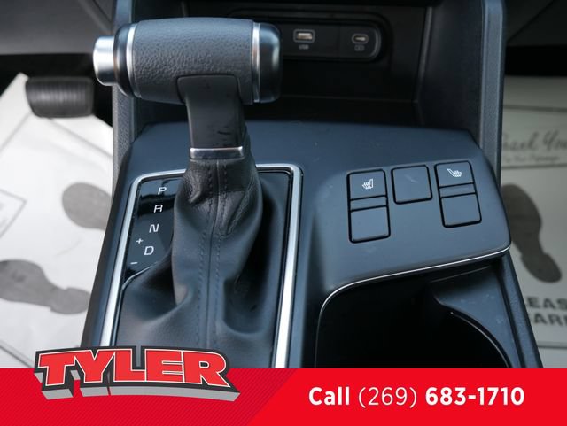 Used 2023 Kia Sportage LX AWD/4WD image 32