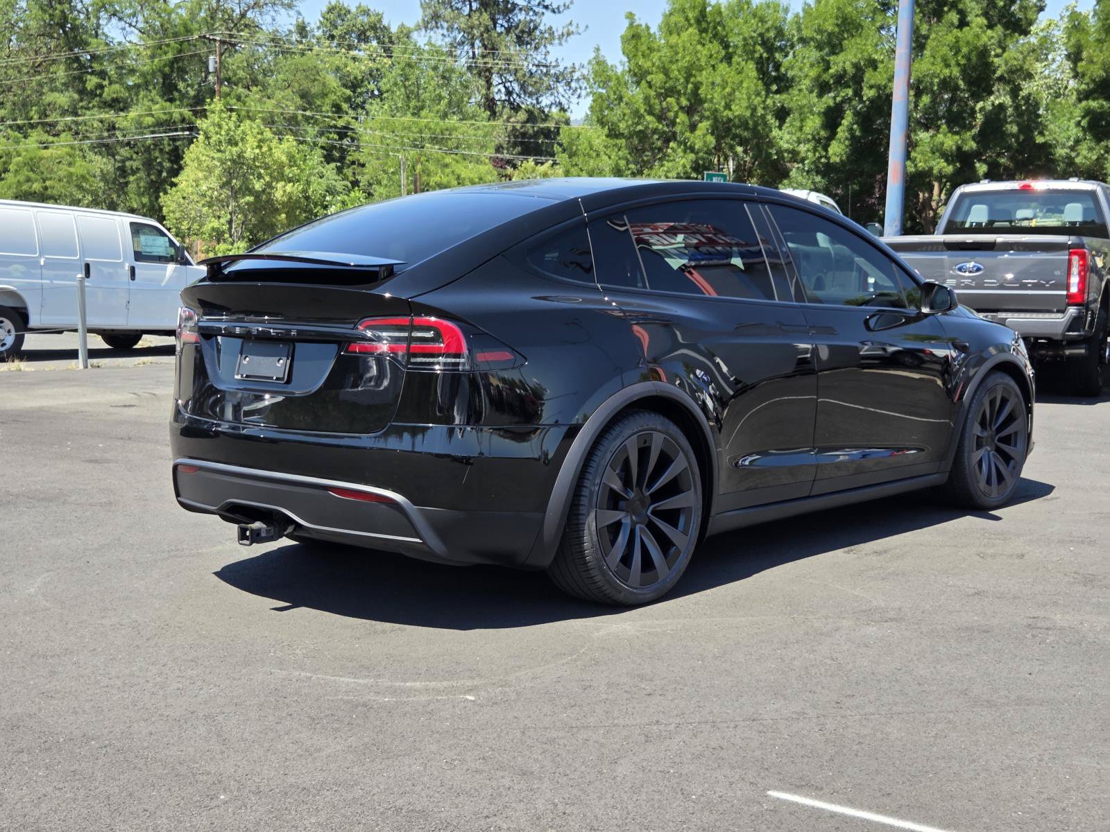 Used 2025 Tesla Model X AWD/4WD image 5