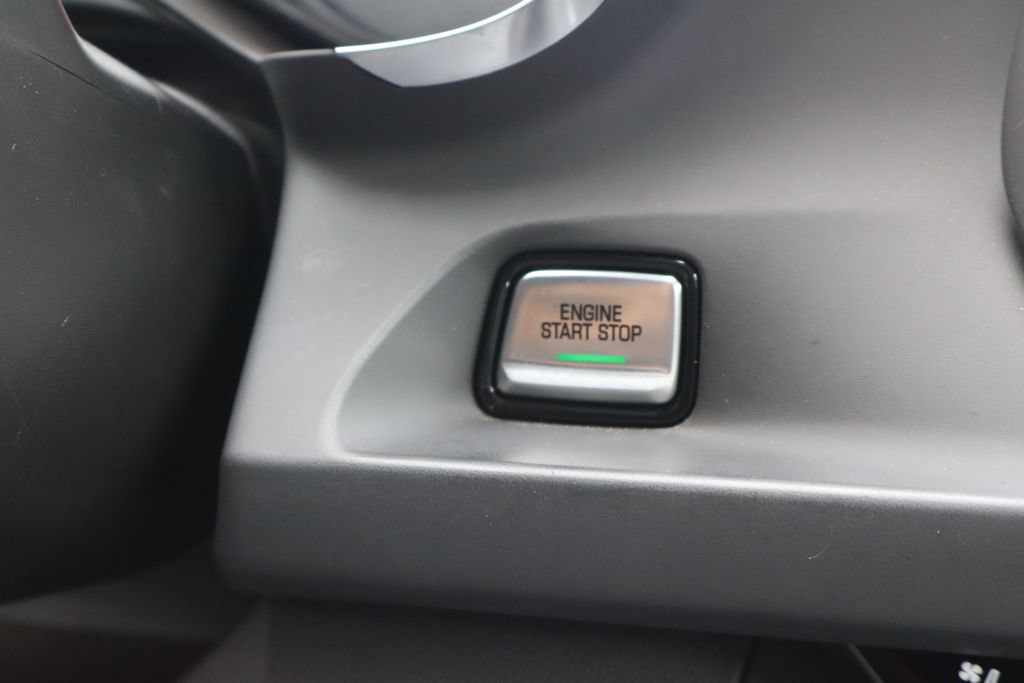 Used 2022 Chevrolet Camaro ZL1 RWD image 16