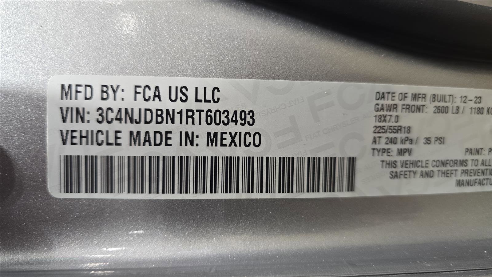 Used 2024 Jeep Compass Latitude image 10