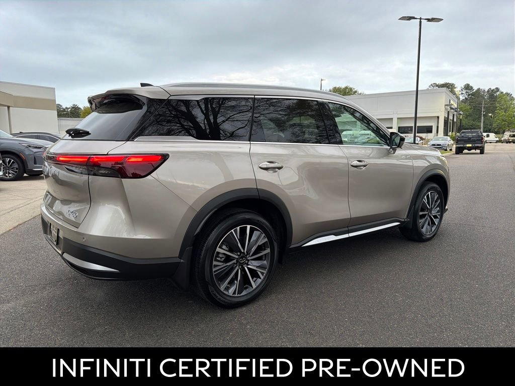 Certified 2026 INFINITI QX60 Luxe w/ Family Package image 12