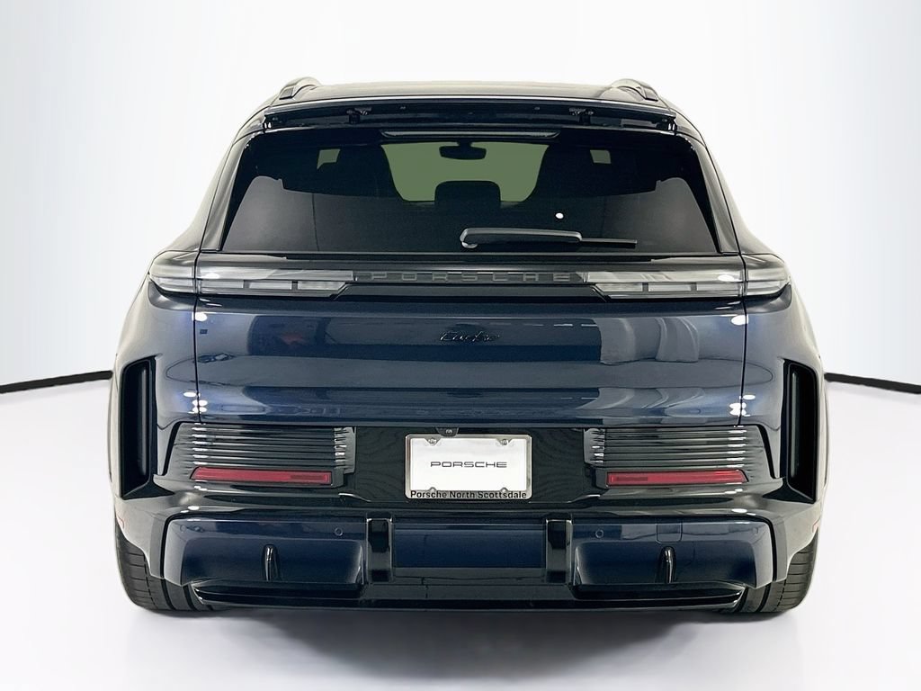 New 2026 Porsche Cayenne Turbo AWD/4WD image 6