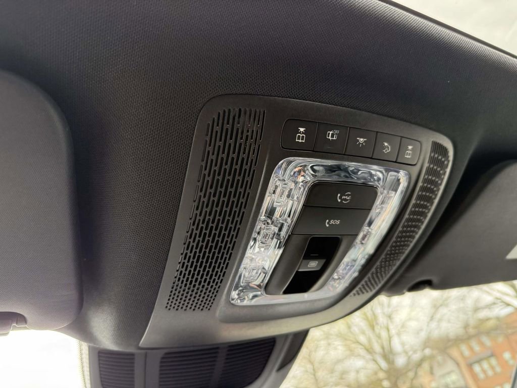 Used 2024 Mercedes-Benz GLE 350 4MATIC image 24