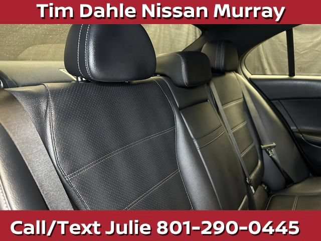 Used 2025 Mercedes-Benz C 300 4MATIC Sedan image 19