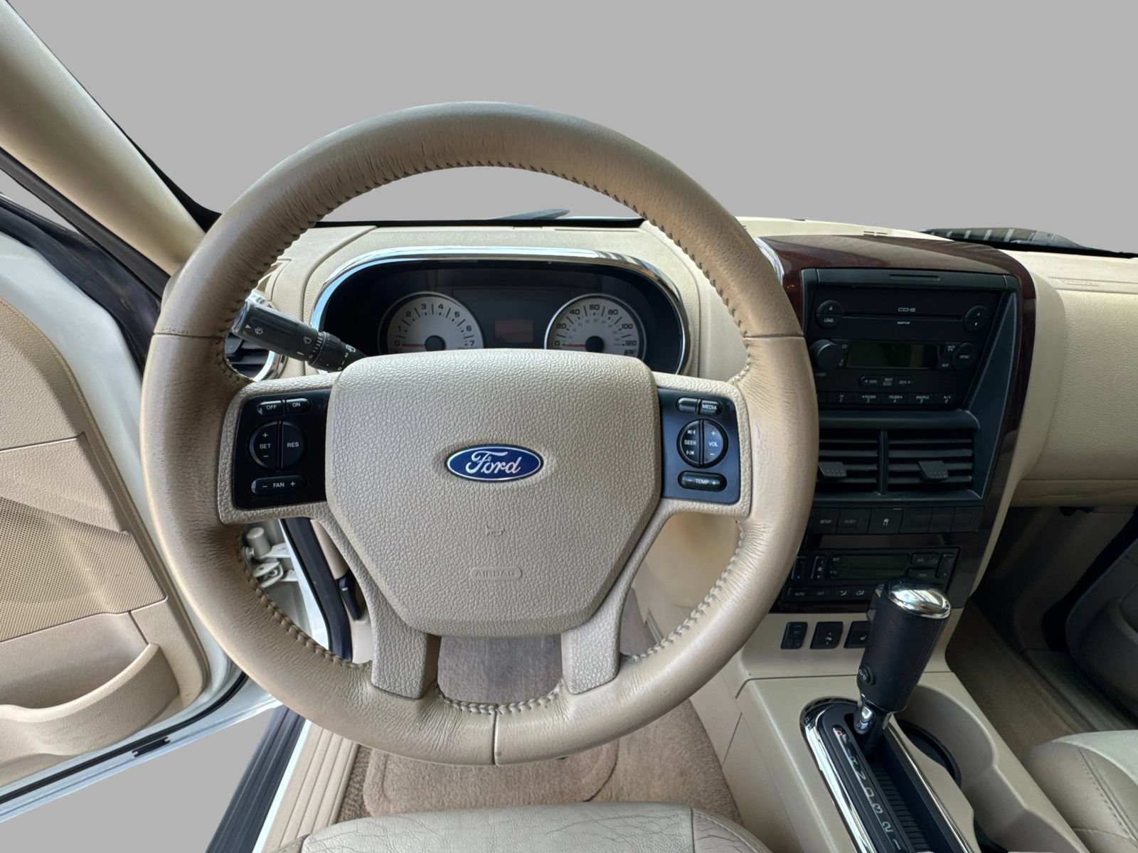 Used 2006 Ford Explorer Limited RWD image 74
