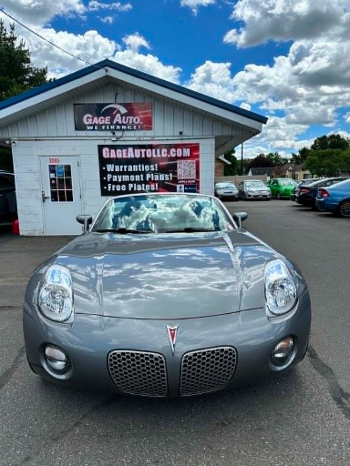 Used 2007 Pontiac Solstice Convertible w/ Preferred Package RWD image 5