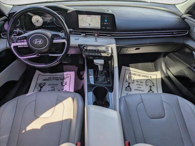 Used 2021 Hyundai Elantra Limited w/ Cargo Package image 17