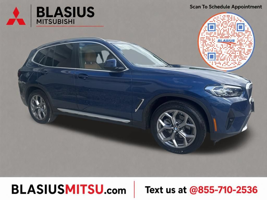 Used 2023 BMW X3 xDrive30i w/ Premium Package AWD/4WD image 1
