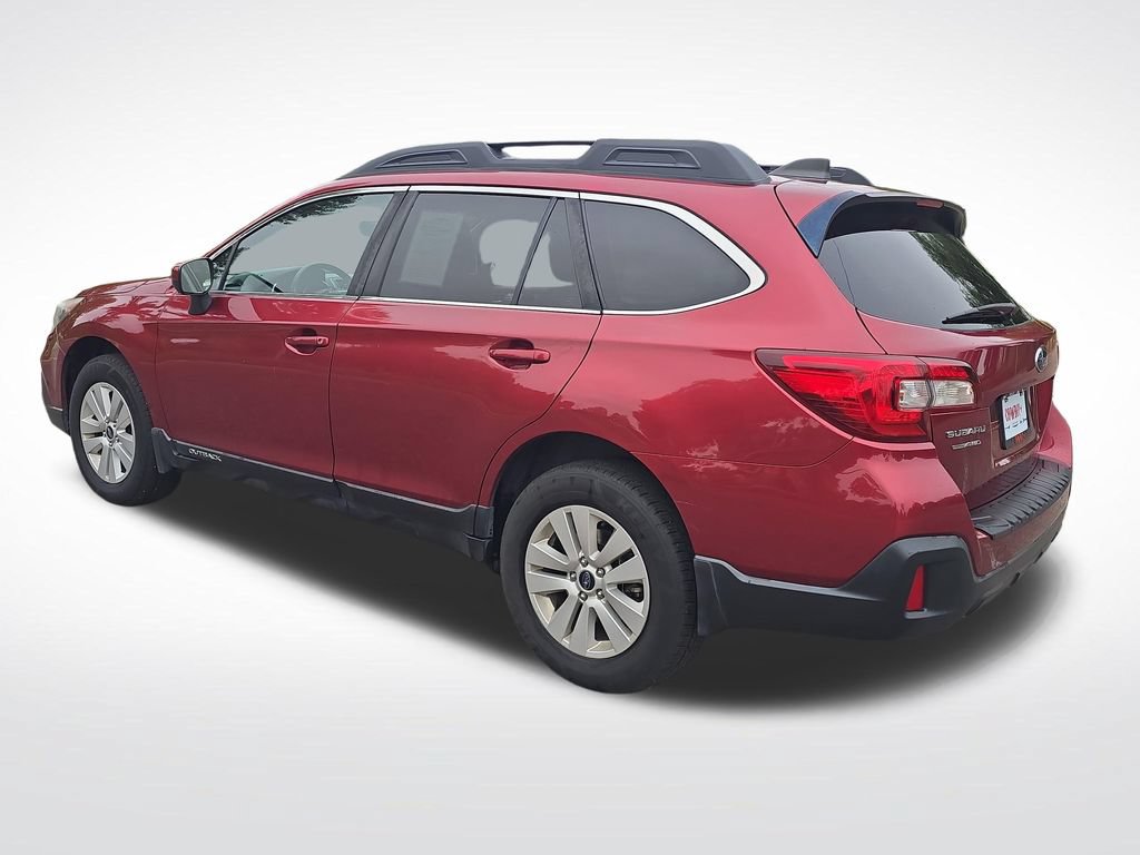Used 2019 Subaru Outback 2.5i Premium AWD/4WD image 3
