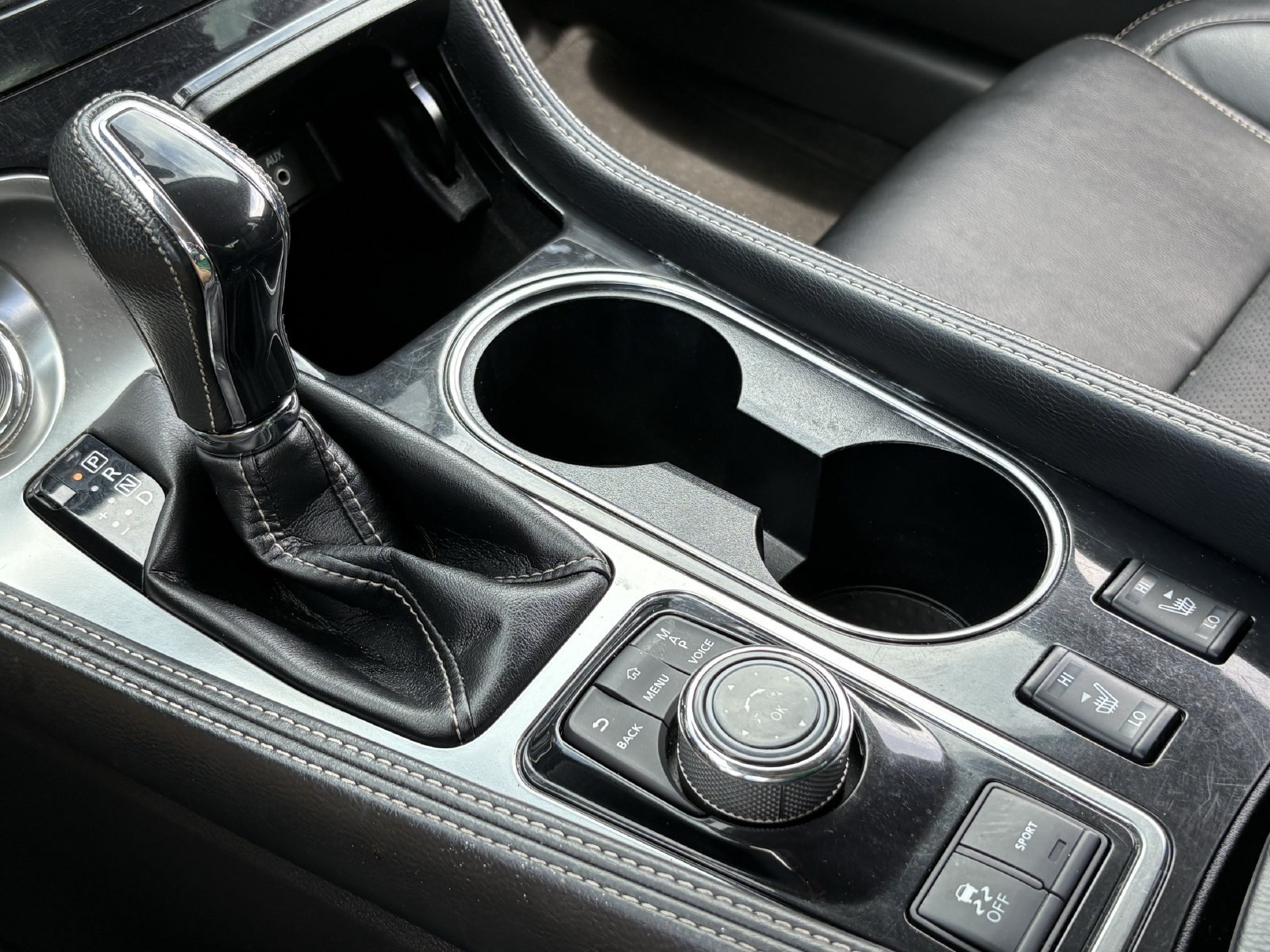Used 2023 Nissan Maxima SV w/ Floor Mat Group FWD image 31