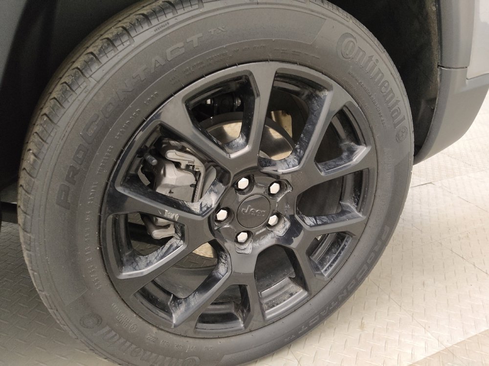 Used 2022 Jeep Compass Altitude w/ Convenience Group image 31