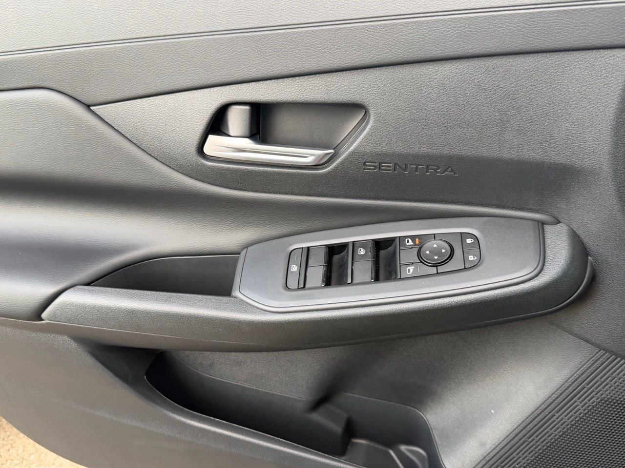 New 2027 Nissan Sentra S w/ Floor Mat Package FWD image 19