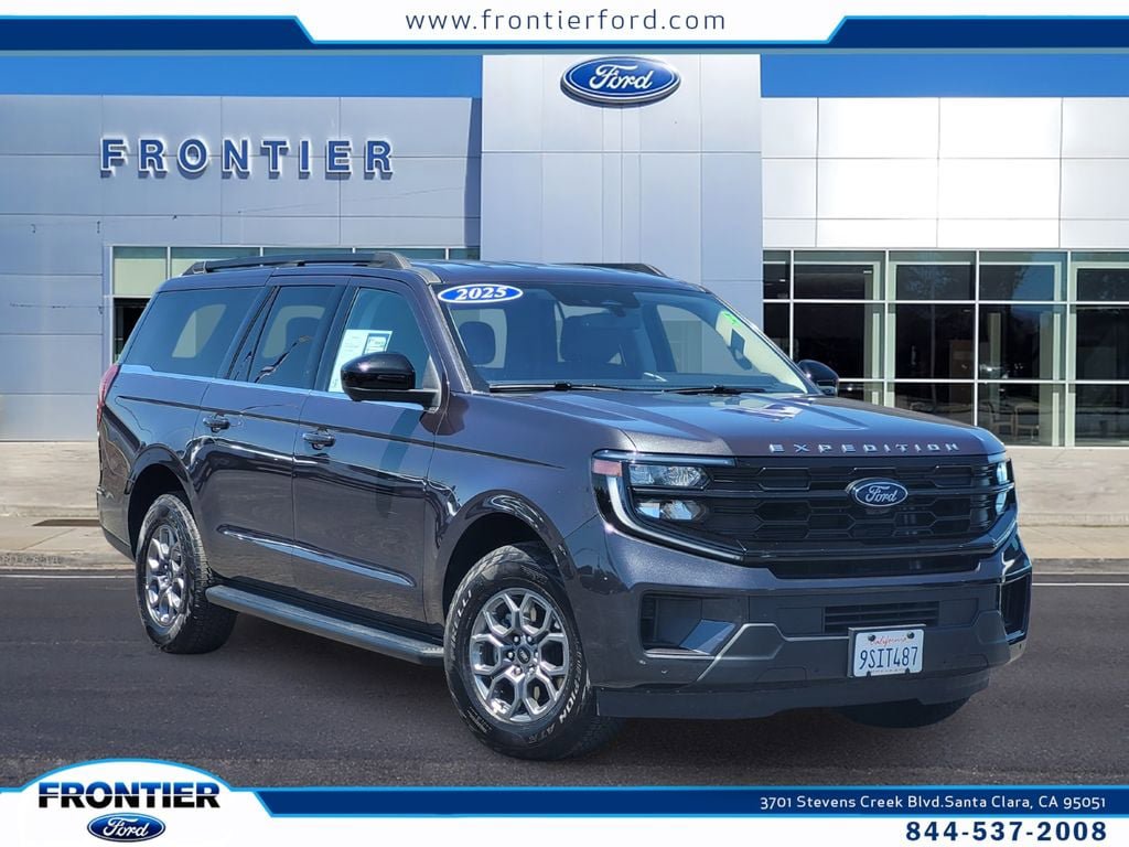 Used 2025 Ford Expedition Max Active RWD image 1