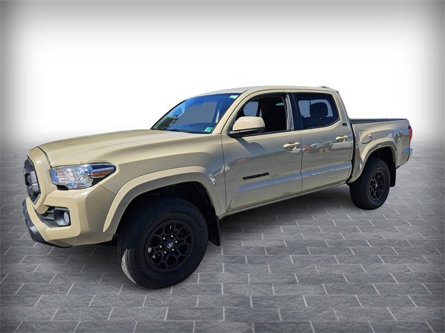 Used 2020 Toyota Tacoma SR5 w/ Blackout Package image 3
