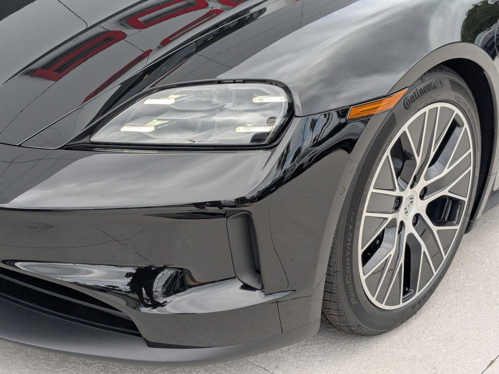 New 2026 Porsche Taycan image 12