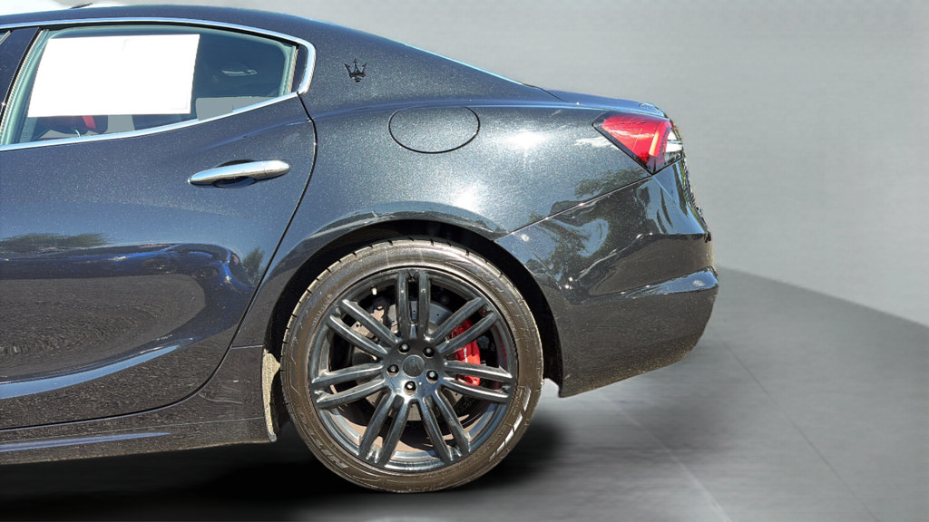 Used 2022 Maserati Ghibli Modena Q4 AWD/4WD image 29