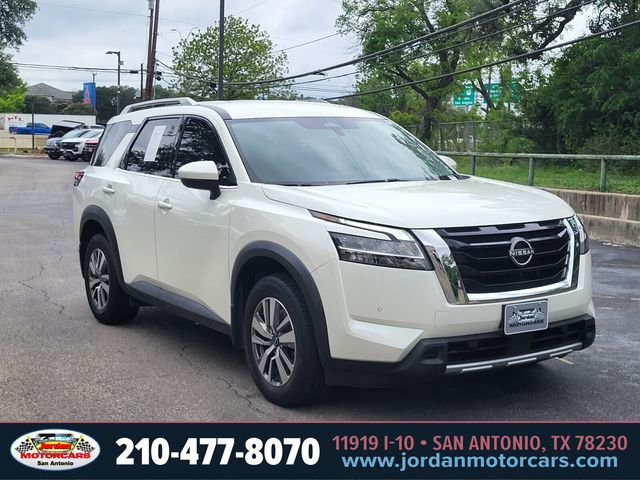 Used 2023 Nissan Pathfinder SL FWD image 7