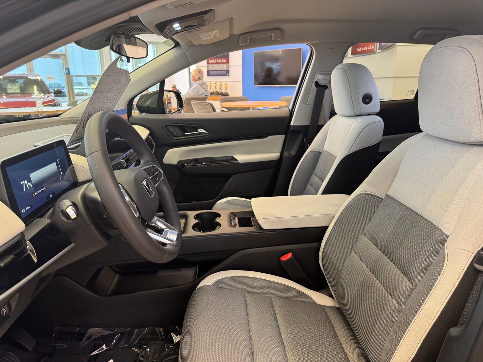 New 2025 Honda Prologue EX image 8