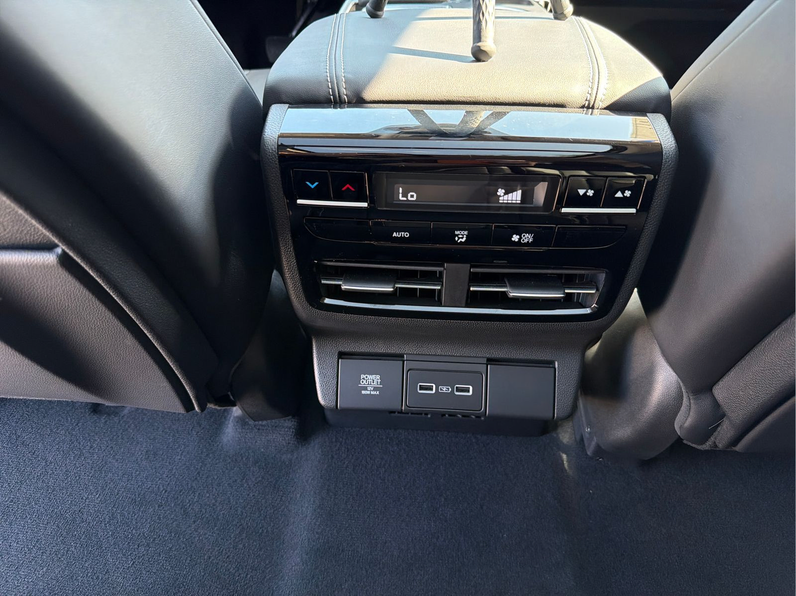 Used 2023 Acura MDX w/ Technology Package AWD/4WD image 35