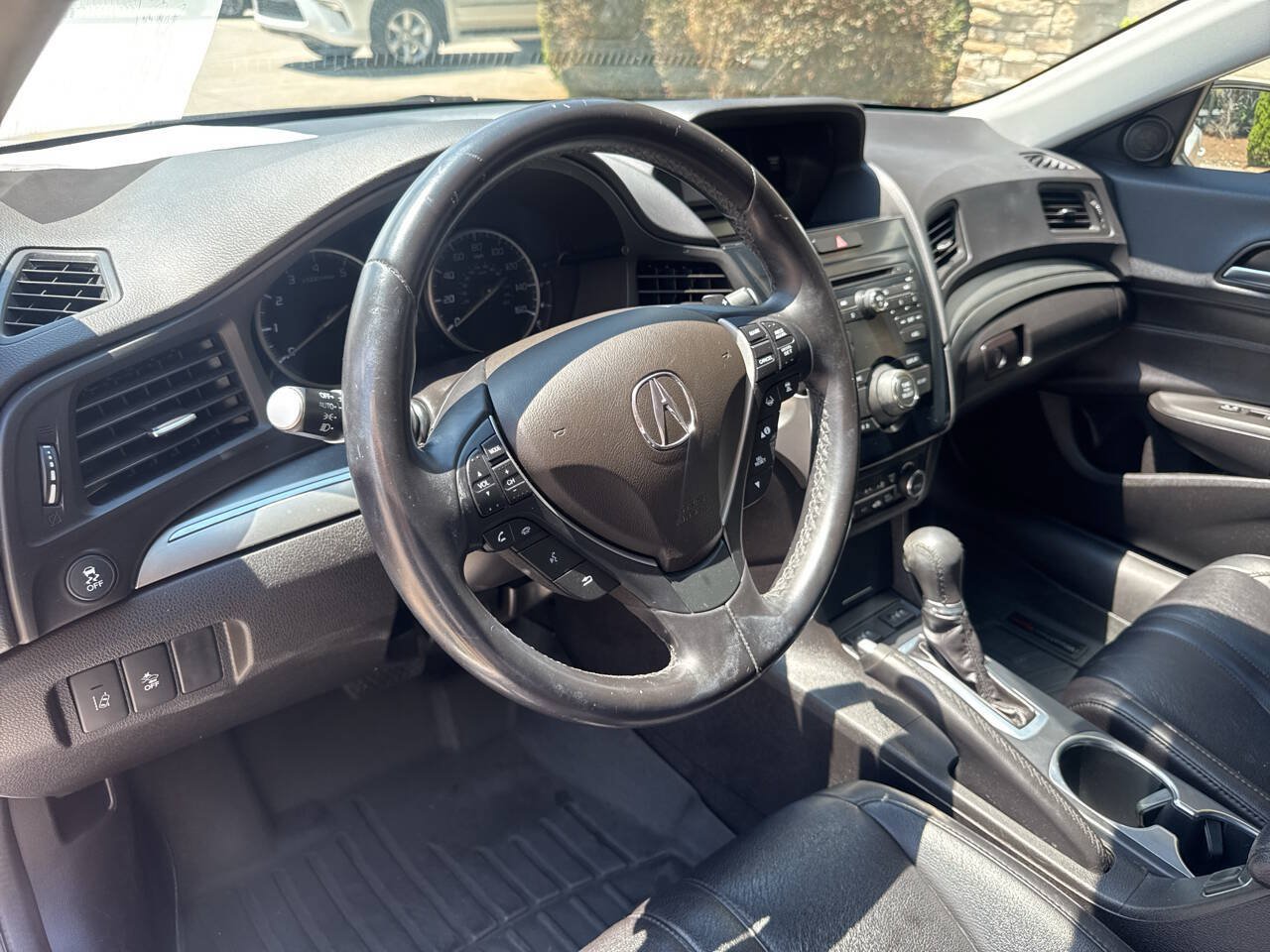Used 2019 Acura ILX FWD image 10