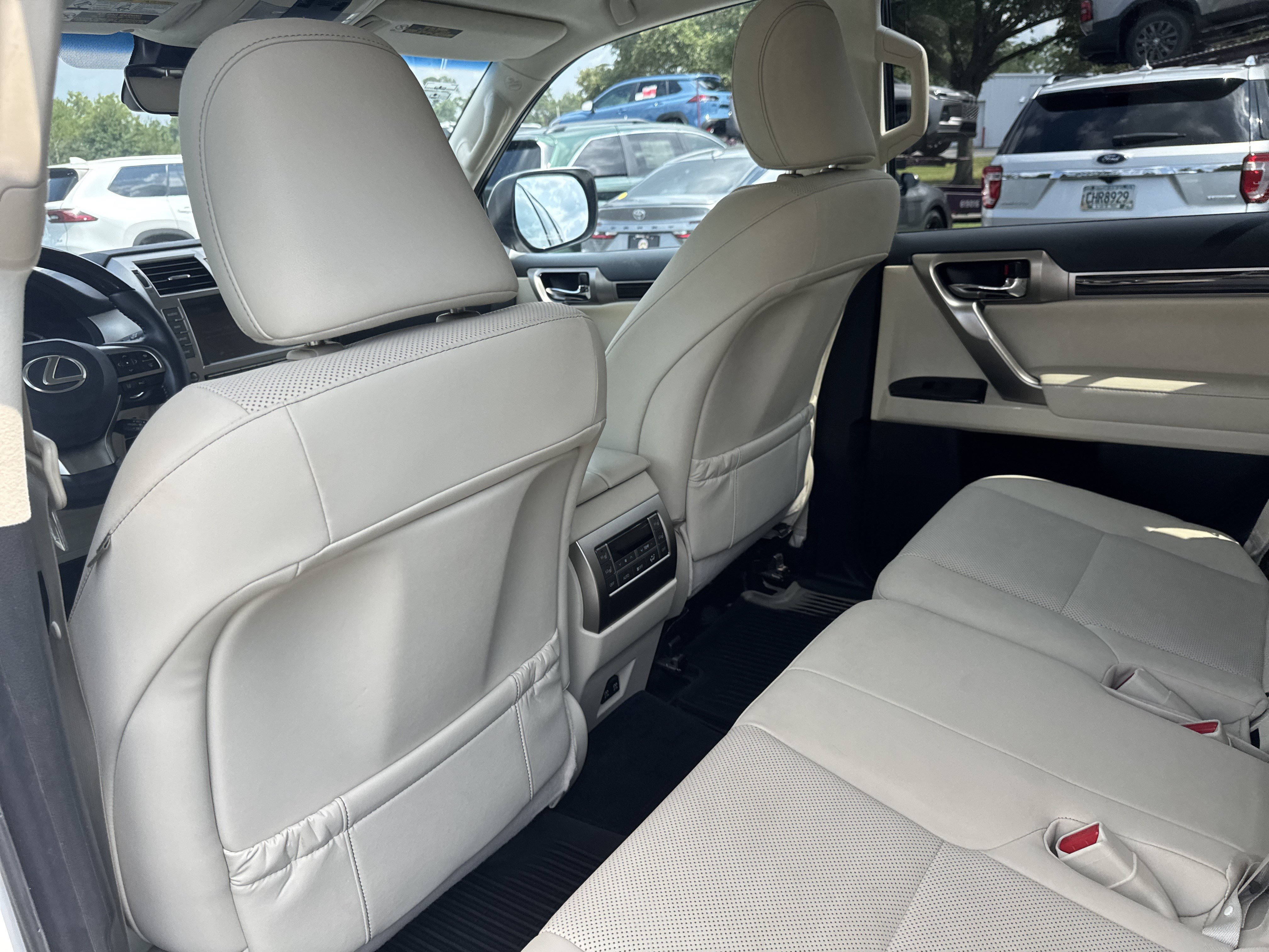 Used 2021 Lexus GX 460 Premium w/ Premium Package AWD/4WD image 26