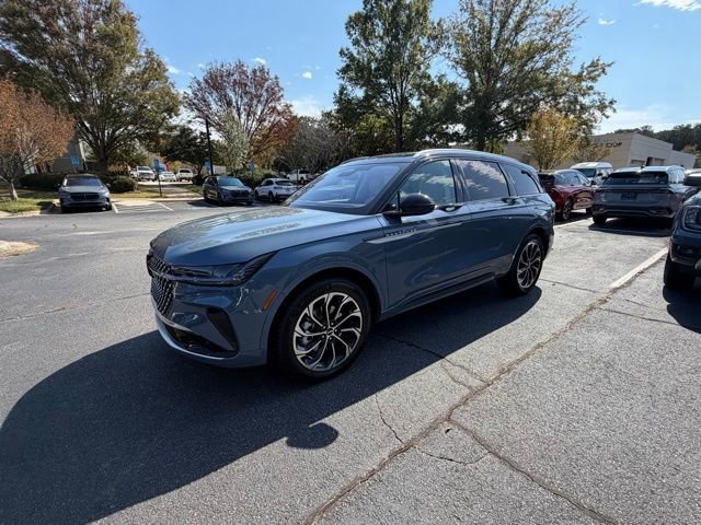 New 2026 Lincoln Nautilus Reserve image 3