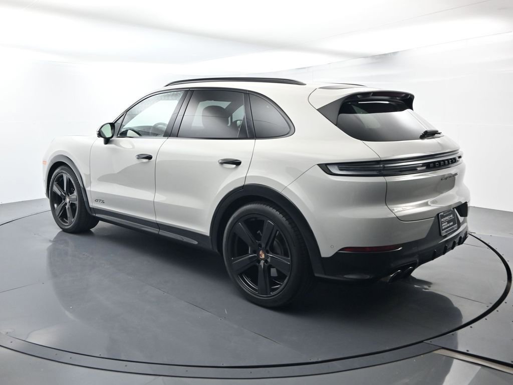 Certified 2026 Porsche Cayenne GTS image 3
