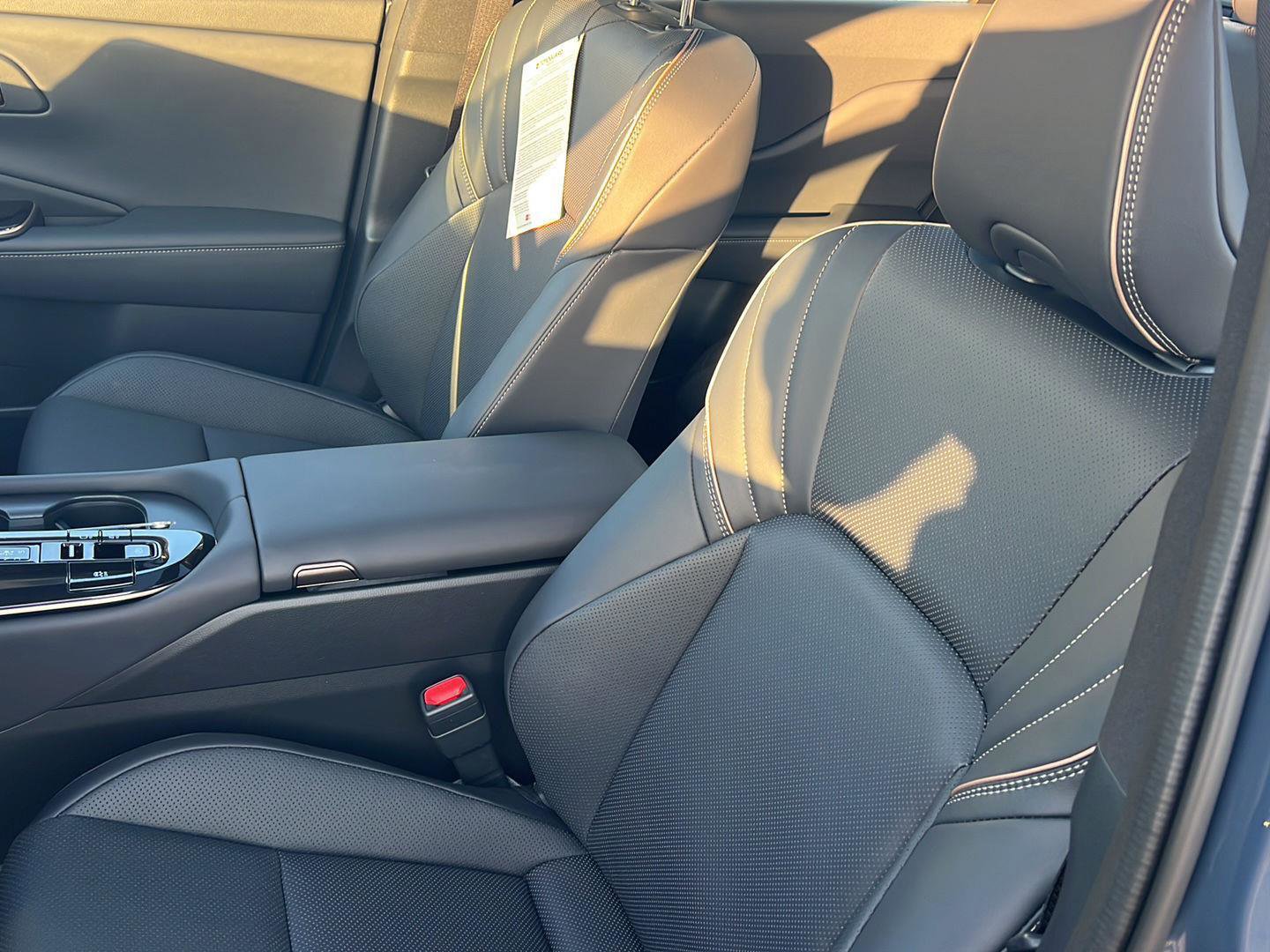 New 2026 Toyota Crown Signia image 31