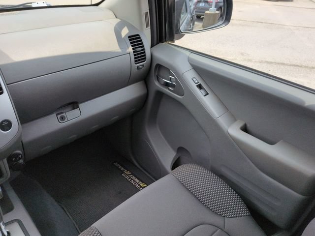 Used 2019 Nissan Frontier Desert Runner RWD image 17
