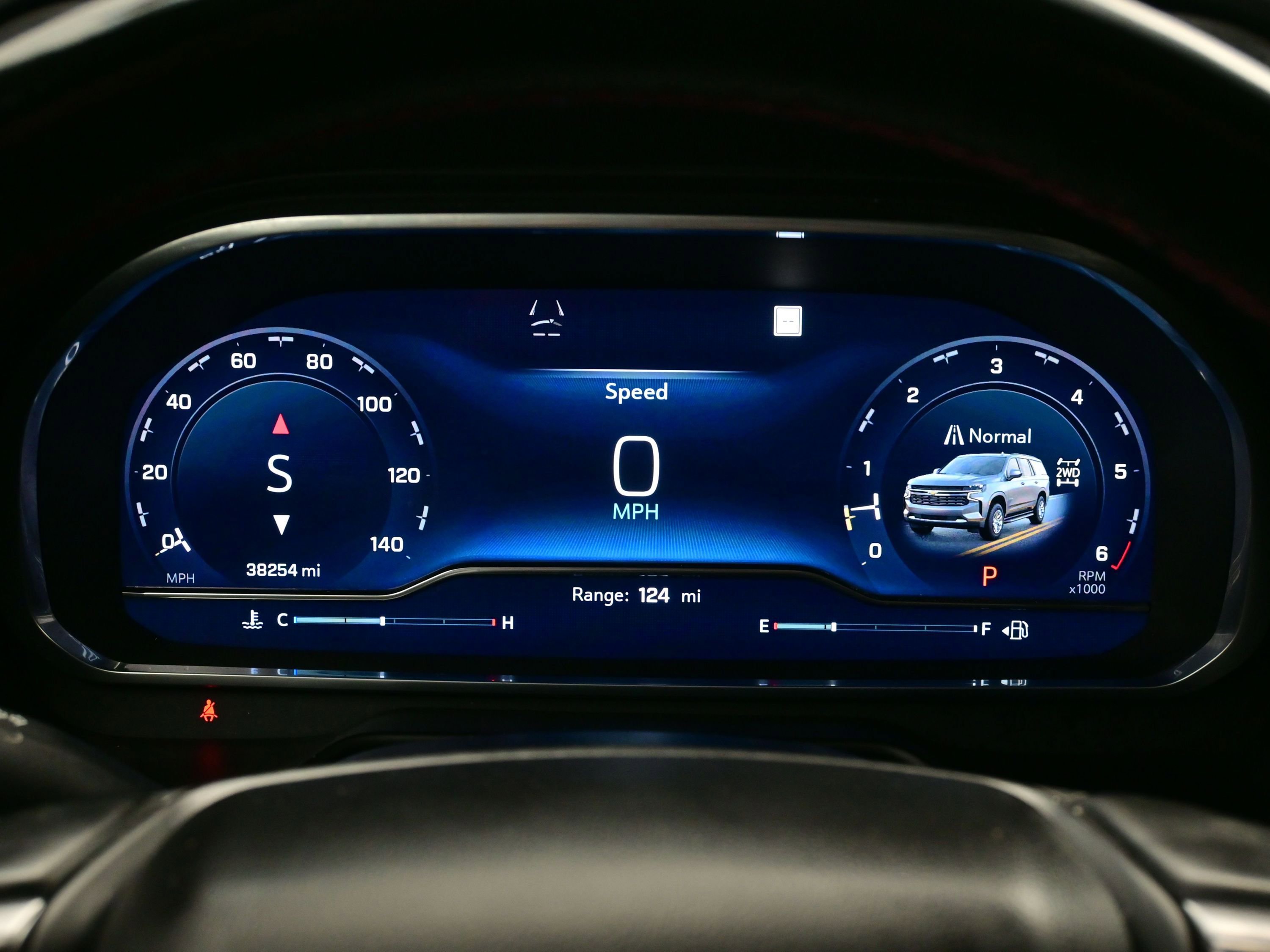 Used 2023 Chevrolet Suburban RST w/ Luxury Package image 26