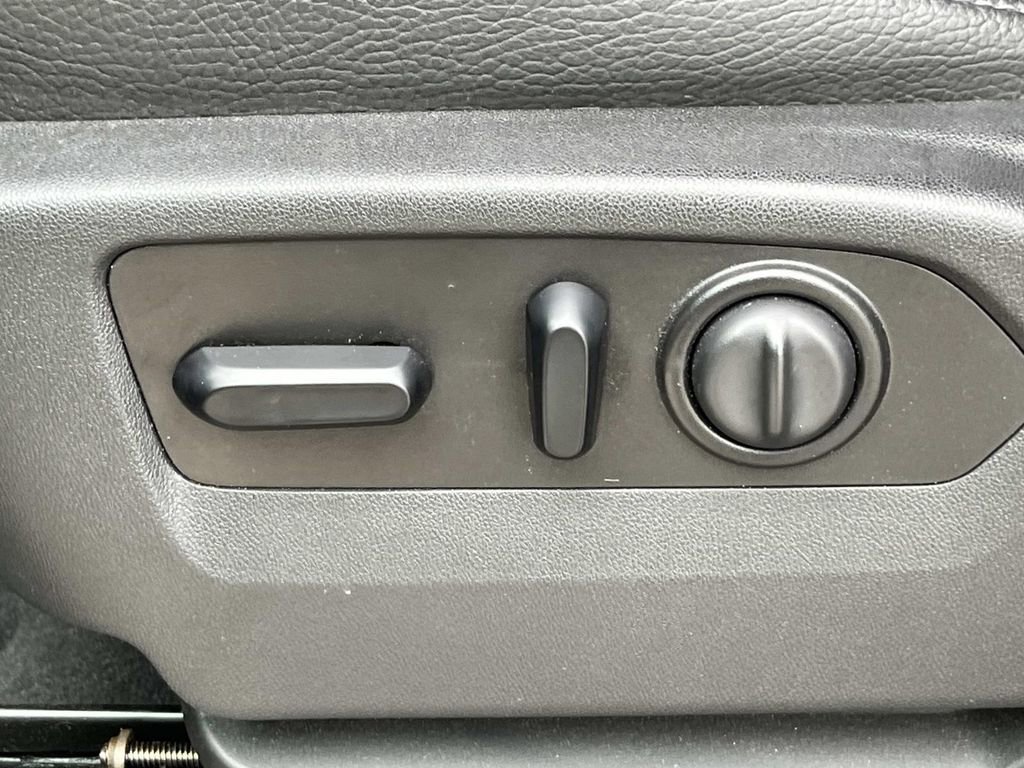 Used 2020 GMC Sierra 2500 Denali w/ Technology Package image 25